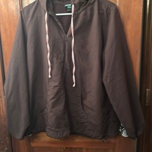 Cute LL Bean front zip at neckline